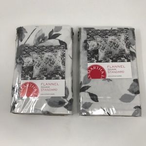 Martha Stewart Set of 2 Standard Pillow Shams Gray White Floral Cotton Flannel
